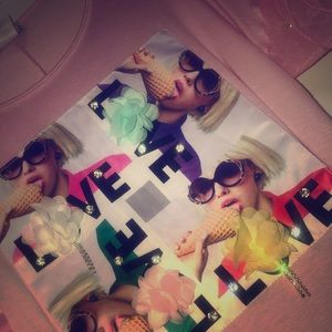 Dress up pink t-shirt